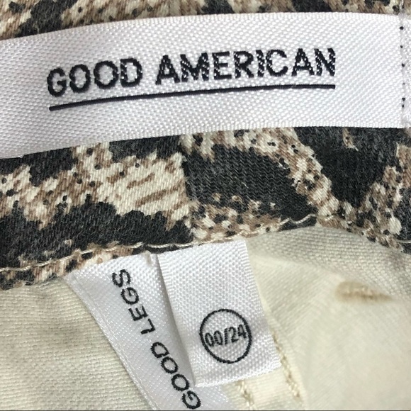 NEW! Good American Good Legs Snakeskin Jeans - Picture 7 of 8